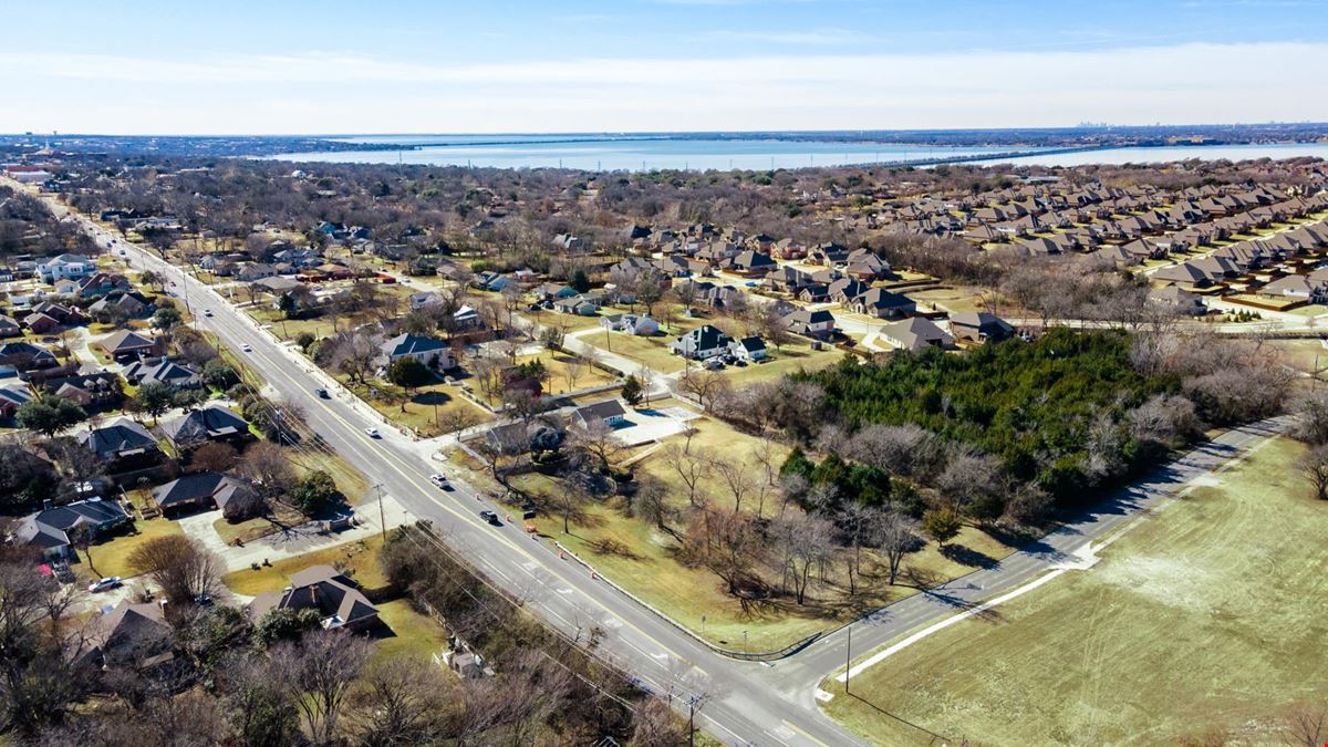 2.76 Acres For Sale Near Downtown Rockwall, TX