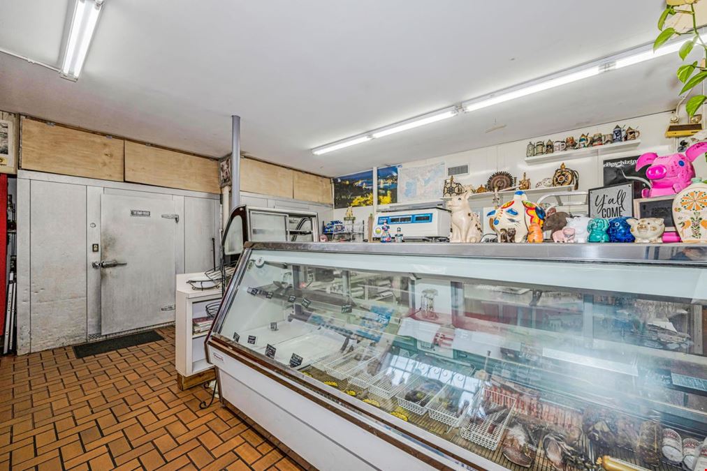 2,500SF Commercial Building in Safety Harbor