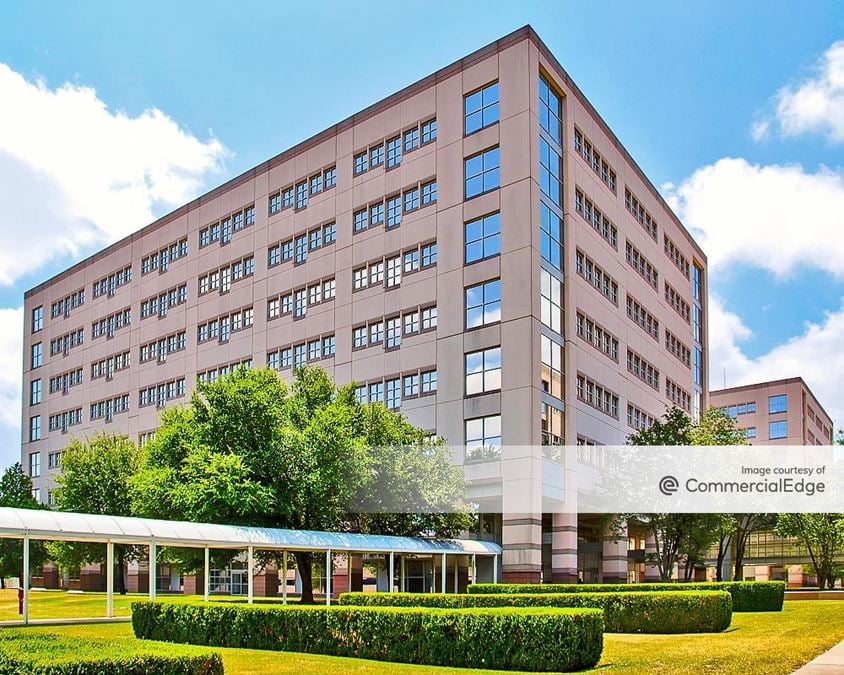 Broadmoor Austin - Building 4