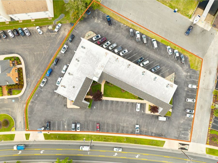 Turn Key Professional Office on Riverside Drive