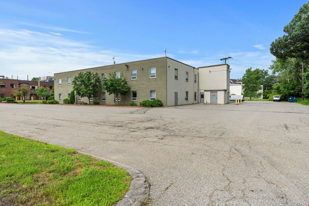 24,751 +/- SF Flex Investment Opportunity | Route 128