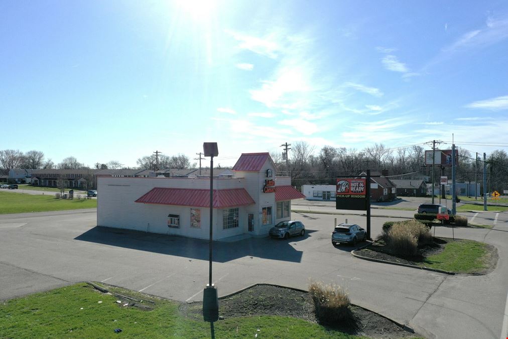 Little Caesars Two-Tenant Center