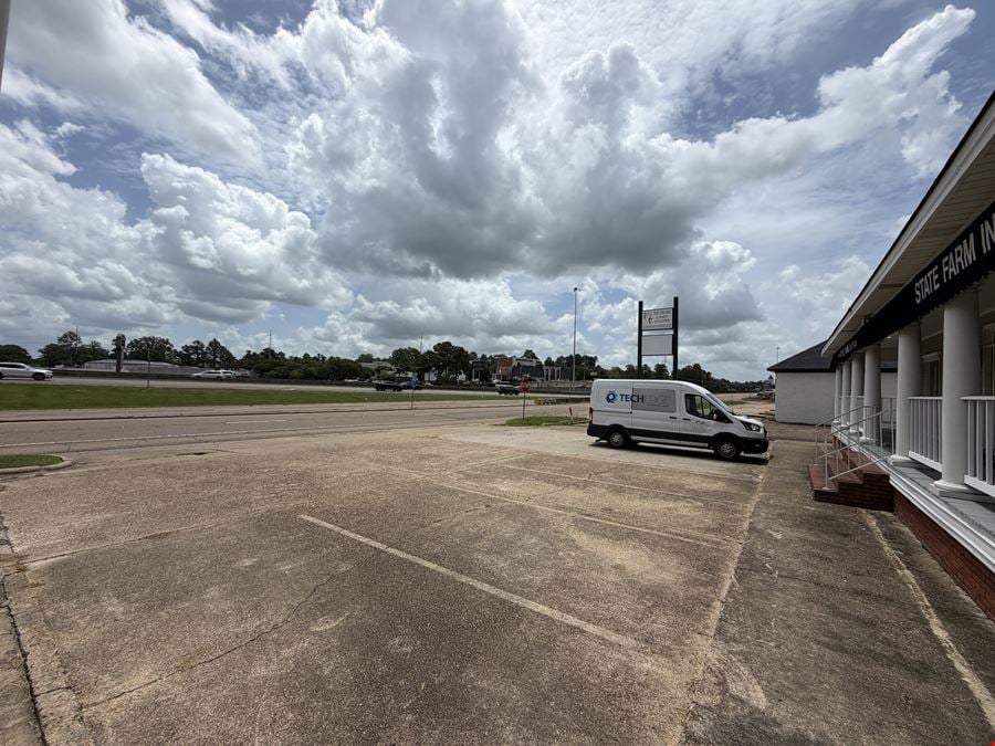 4505 Interstate 55 North Frontage Road