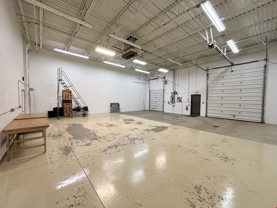 2307 E Aurora Rd