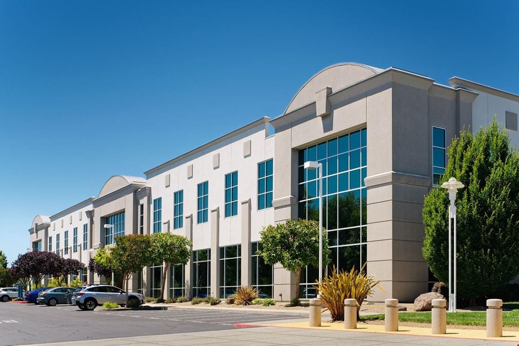 South Petaluma Business Center