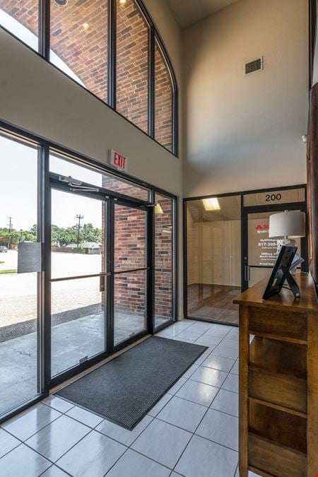 9292 Huntington Square