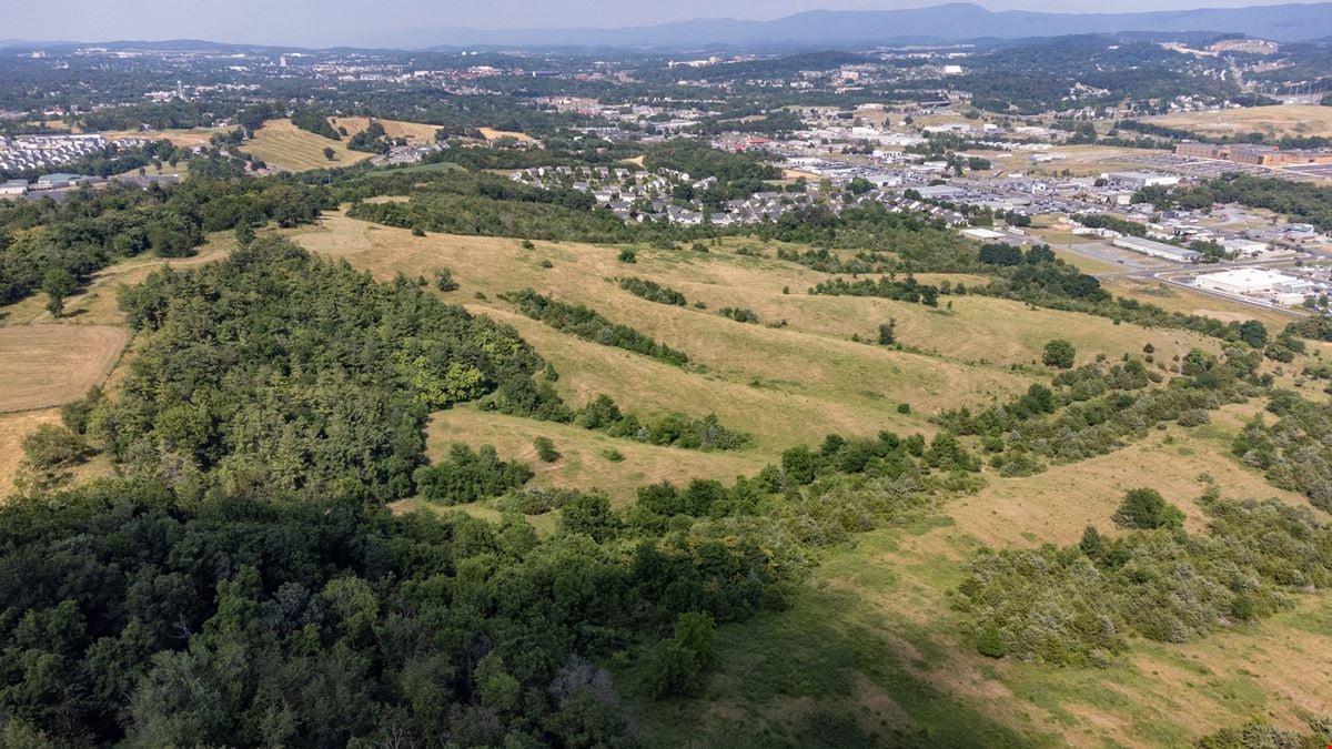 125 ACRES DEVELOPMENT LAND ADJOINING FAST GROWING HARRISONBURG