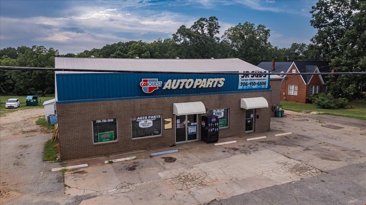 295 General Daniel Ave N