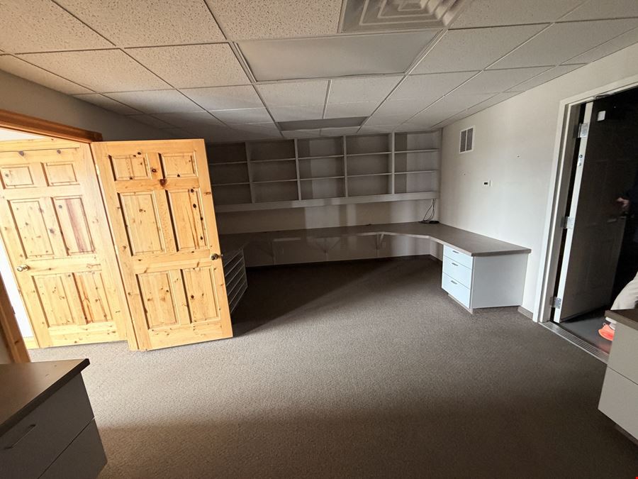 2621 Overland - Suite A