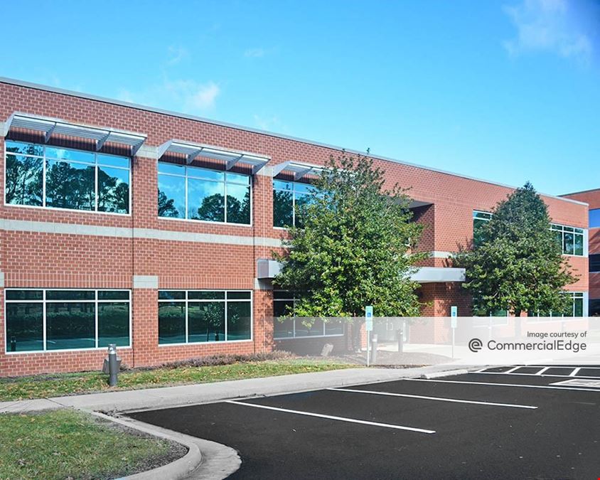 Innsbrook Corporate Center - 4240 Cox Road