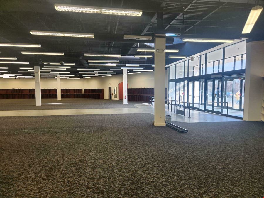 Viaport Mall - 23,786 Square Feet Available