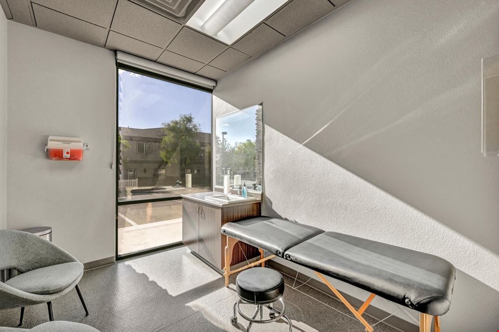 2900 West Horizon Ridge Pkwy Suite 101
