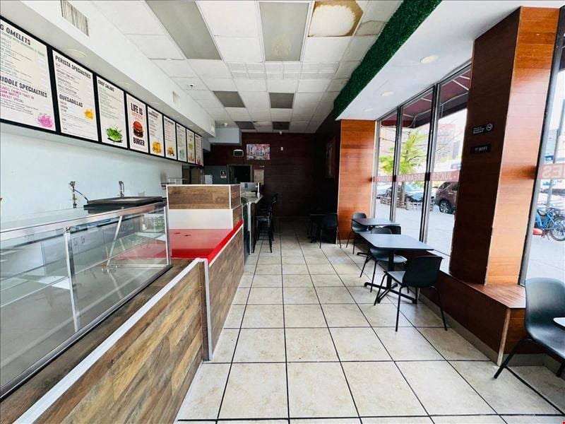 158 Dyckman St