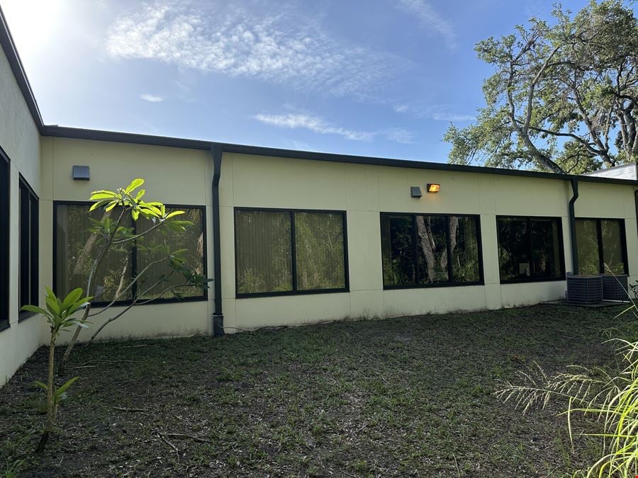 For Sale or Lease Investment Office/Warehouse