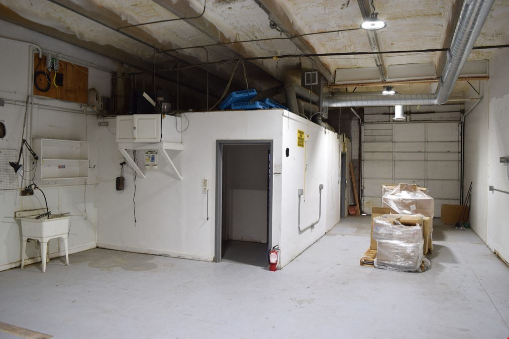 Warehouse with heavy power!