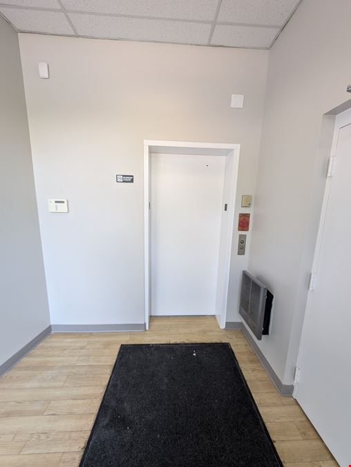 Evanston Ready-To-Go Office Space