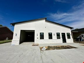 3500 N Rock Rd