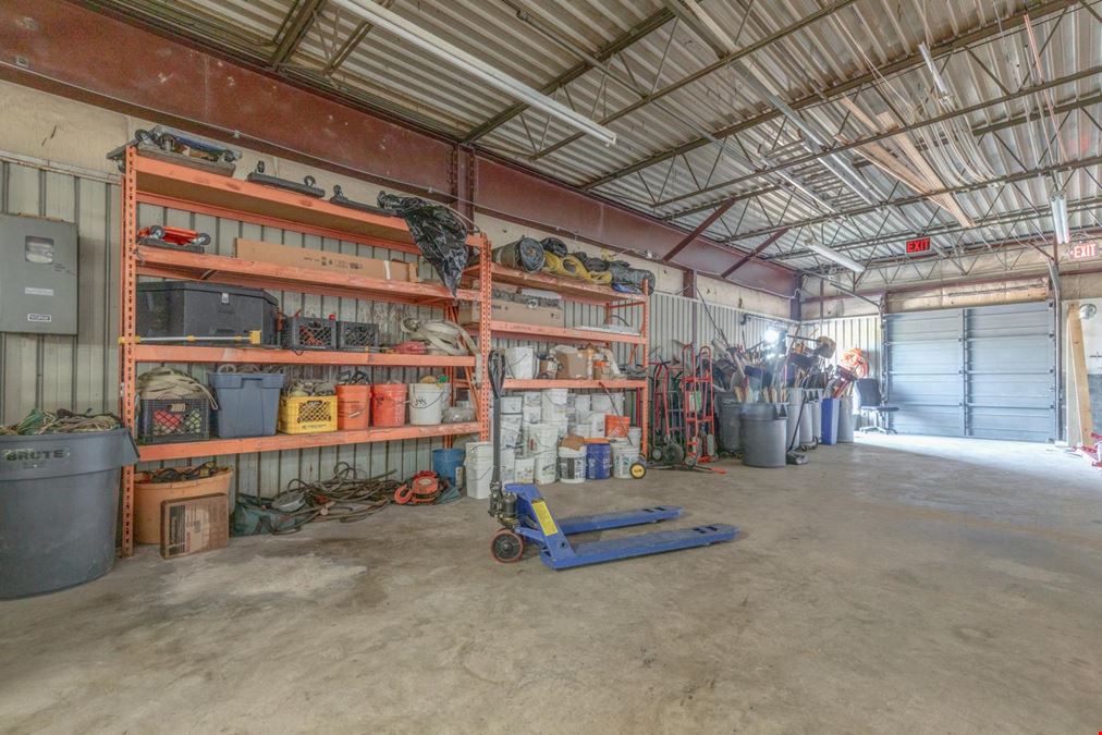 South City Office/Warehouse For Sale