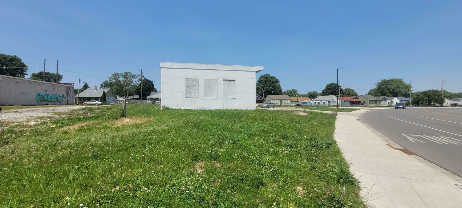 3041 - 3043 English Ave.