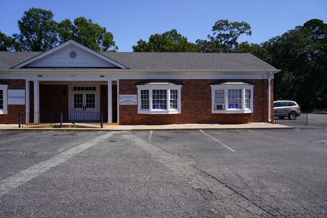 Preview of Office space for Rent at 1504 North Fant Street