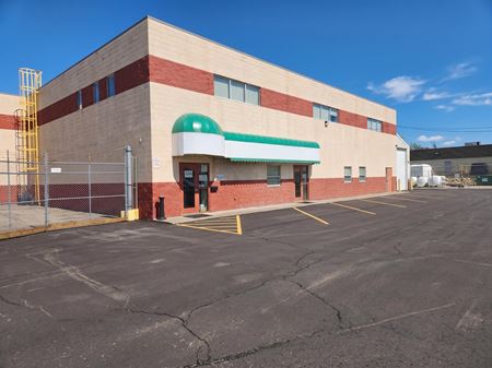 Preview of Industrial space for Rent at 184 Kaska Road