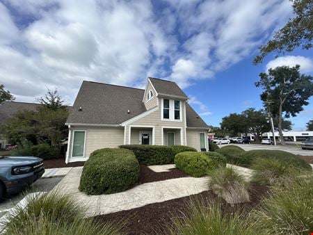 Preview of Office space for Rent at 1041 Johnnie Dodds Blvd