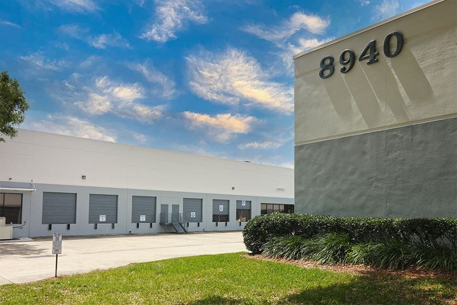 Lakepointe Business Park - 7