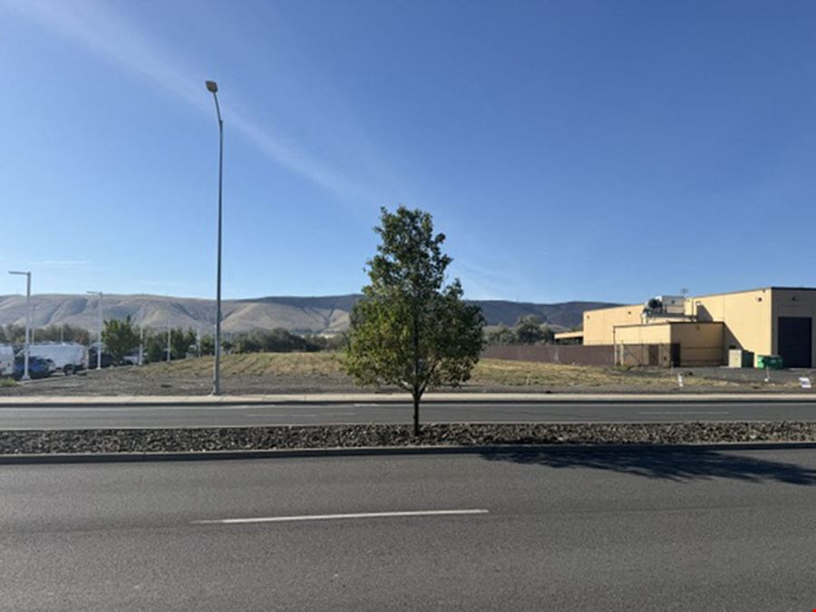 Prime Retail Gound Lease or Build-to-Suit Site