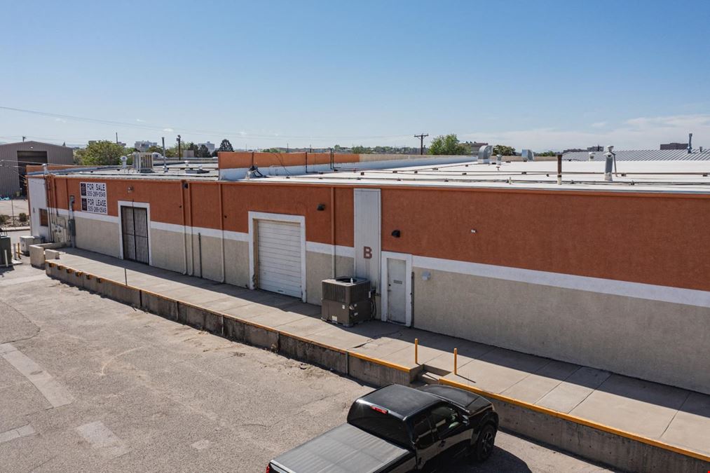 MULTI-TENANT INDUSTRIAL WITH HEAVY POWER, DOCK SPACE, & ROLL-UP DOORS