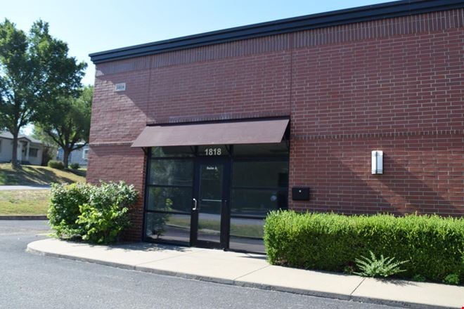 Preview of Retail space for Rent at 1818 East 4th Street