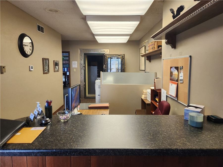 104 Main St
