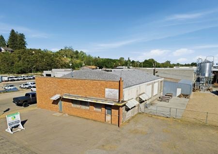 Preview of Industrial space for Rent at 112 West 32nd Street