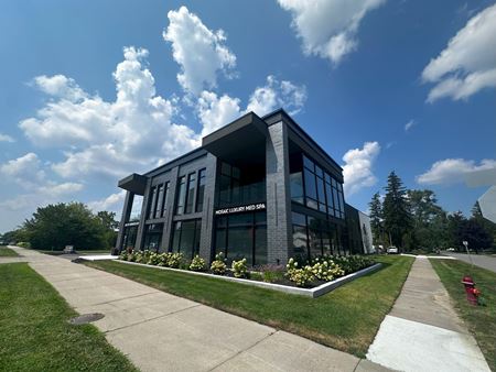 Preview of Office space for Rent at 189 E Big Beaver Rd