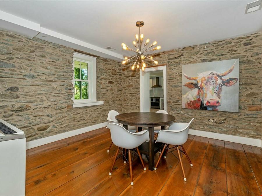 3501 Sams Creek Rd