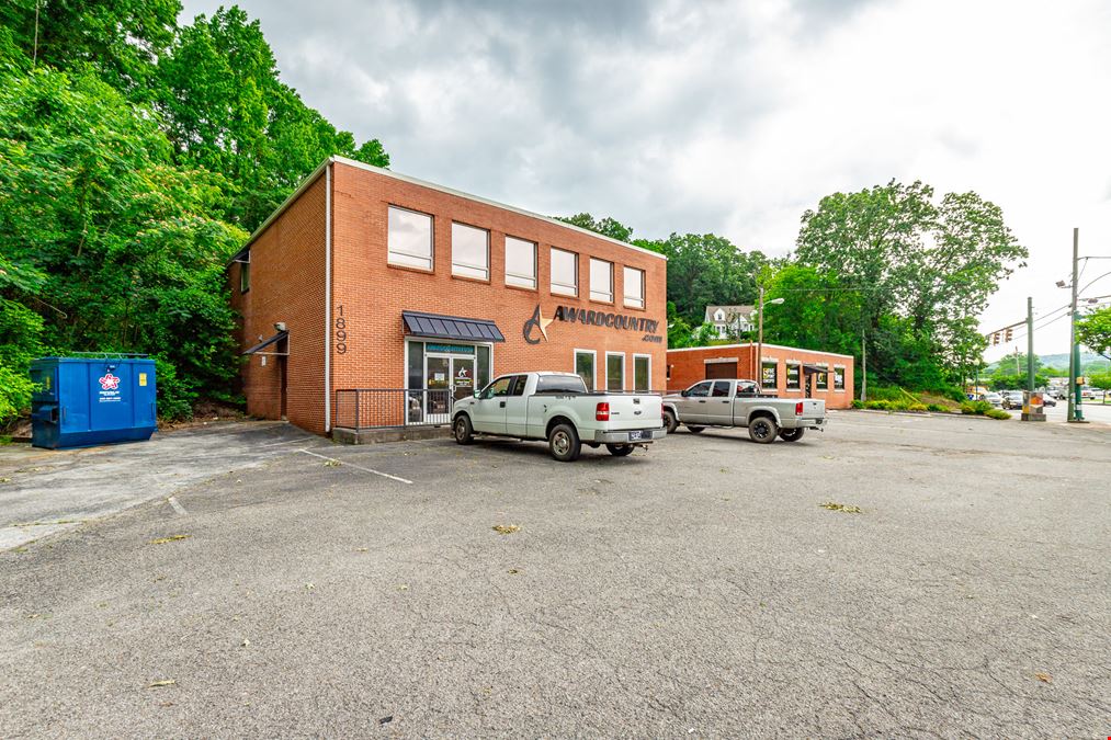 Industrial Flex Space/Retail (Over 27,000 SF) on Corner Lot