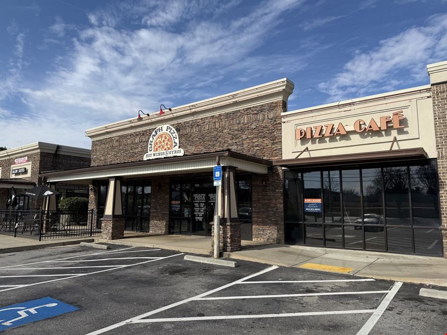 South Henry Plaza