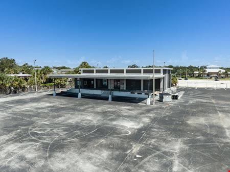 Preview of Industrial space for Rent at 611 E Bay St