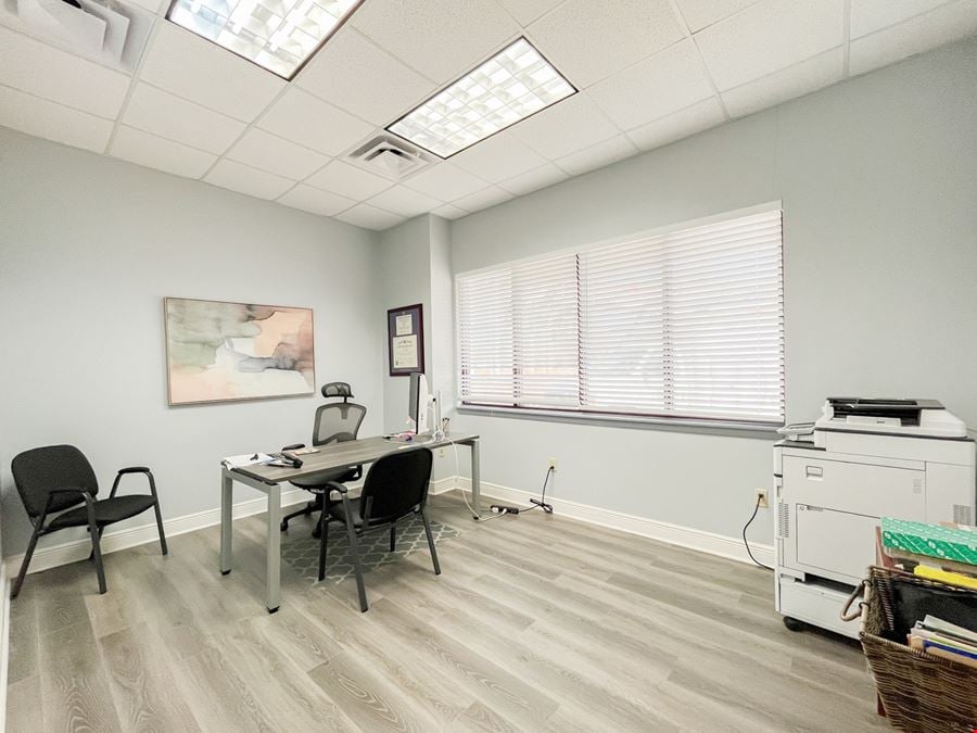 ±10,800 SF Industrial Flex Near Airline Hwy & Industriplex