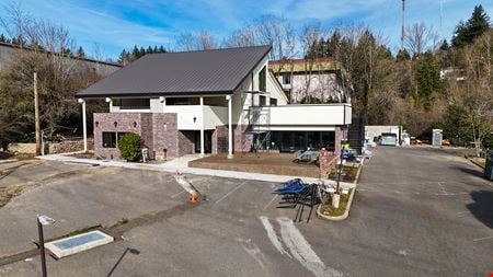 Preview of Retail space for Sale at 5515 SW Canyon Ct