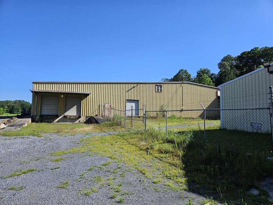 36,900 SF Warehouse Sublease