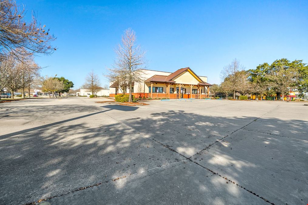 Former Restaurant Space Available