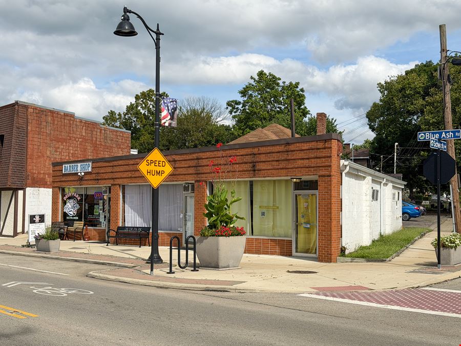8000-8006 Blue Ash Road