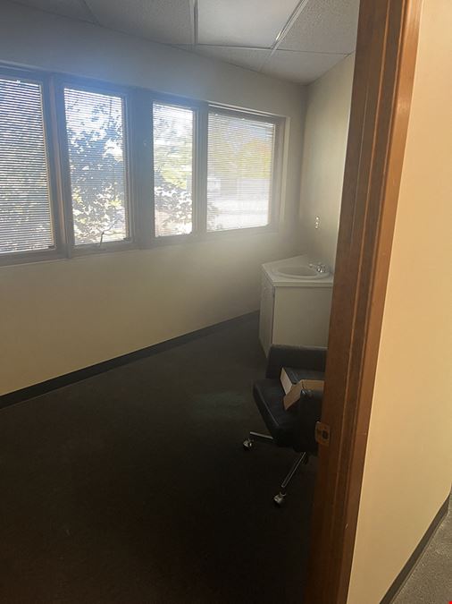 Turnkey Medical Office Condo For Lease