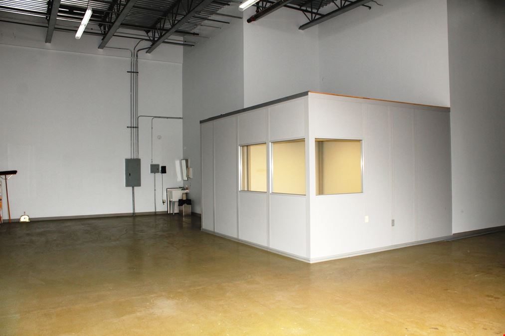 Industrial Flex Unit for Lease