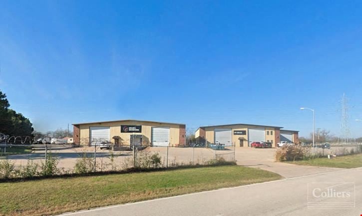 +/- 10,045 - 22,189 SF Industrial Flex Buildings Available for Lease