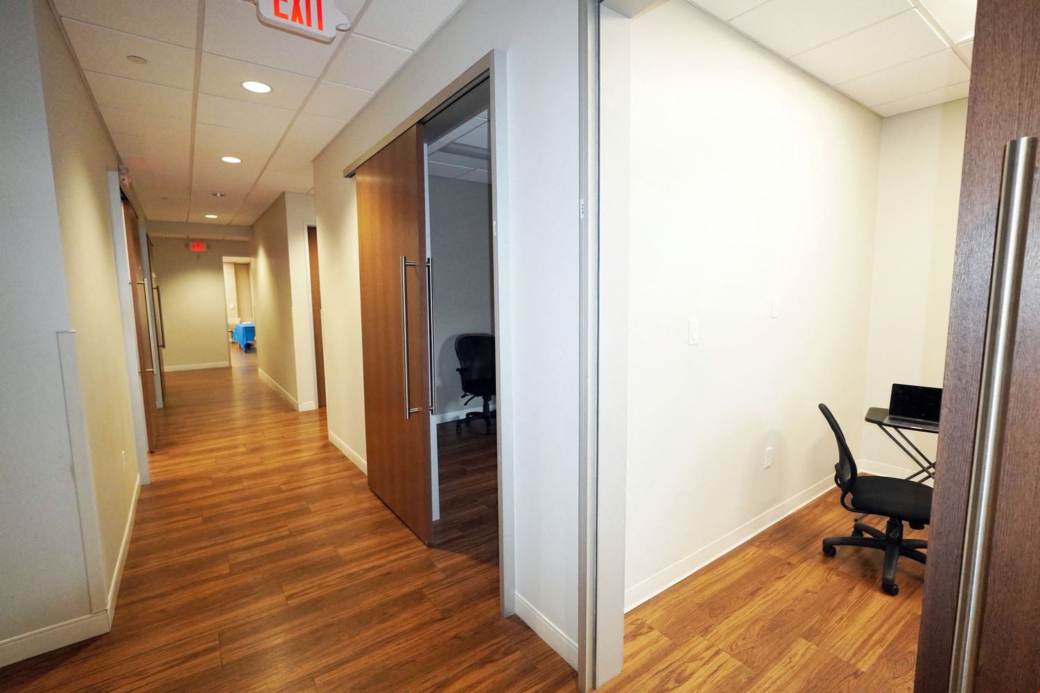 335 East Sonterra Blvd Sublease