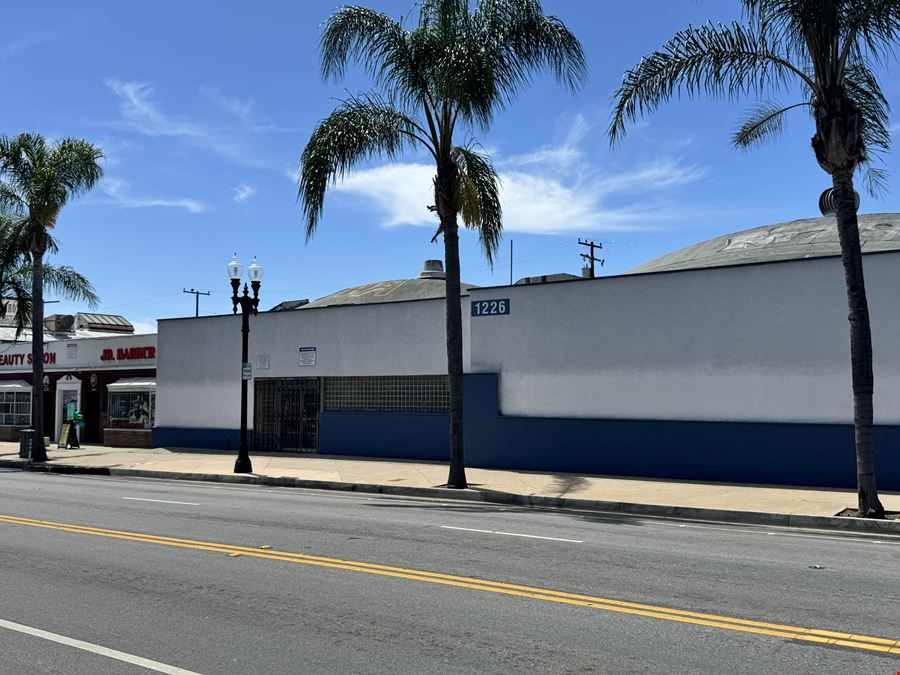1226 S Main St, Santa Ana, CA 92707