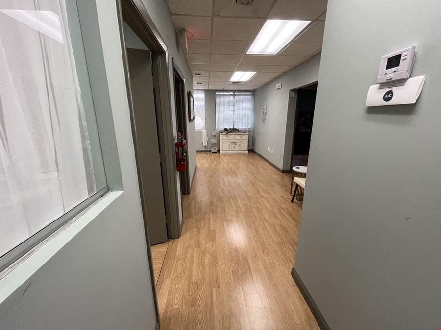 Top Floor Salon/Office Suites