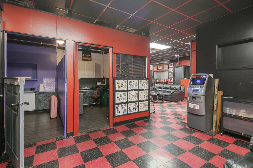 Former Tattoo Shop Site – Ideal for Owner-User