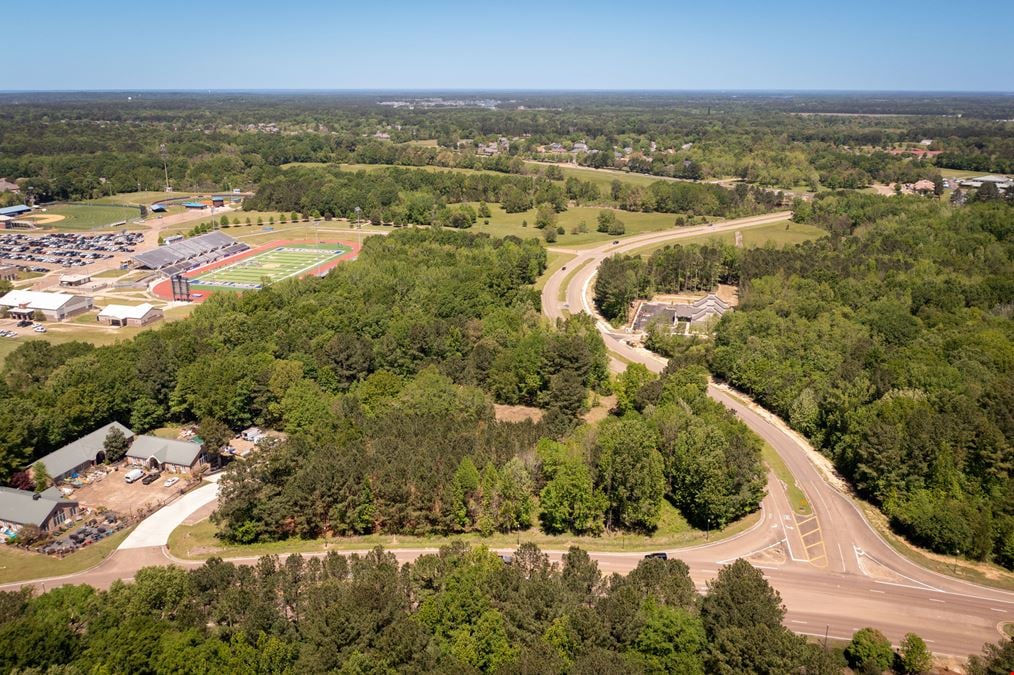 Highland Colony Parkway & Park Place - Corner Lot